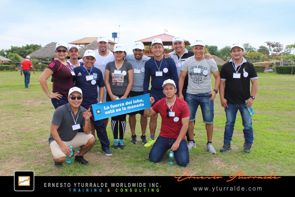 Talleres corporativos con cuerdas bajas para fortalecer cultura, valores y cohesión en Colombia